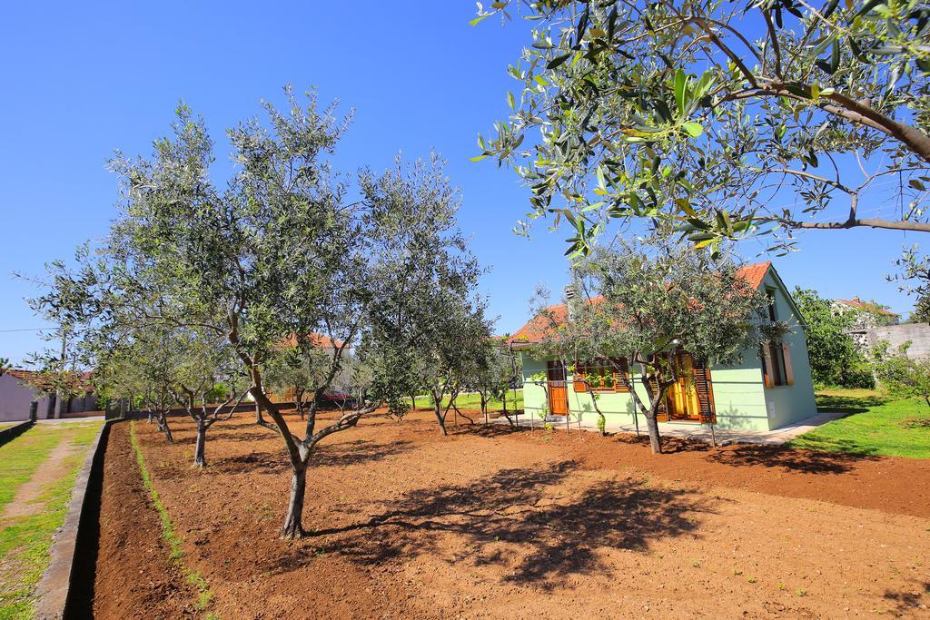 Holiday Home Zemljak Sukošan Exteriör bild
