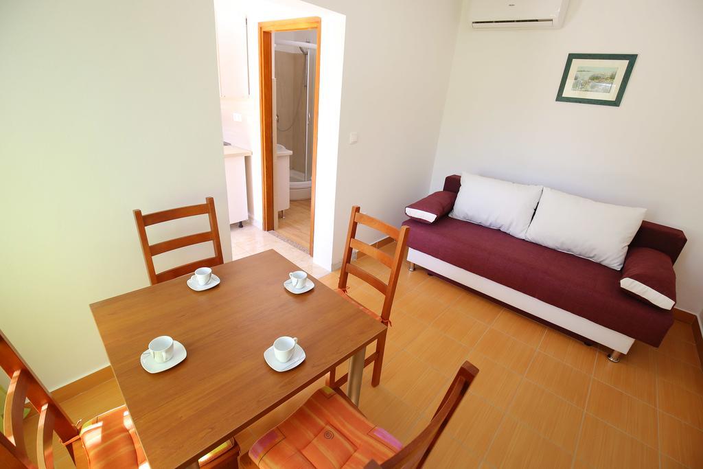 Holiday Home Zemljak Sukošan Exteriör bild